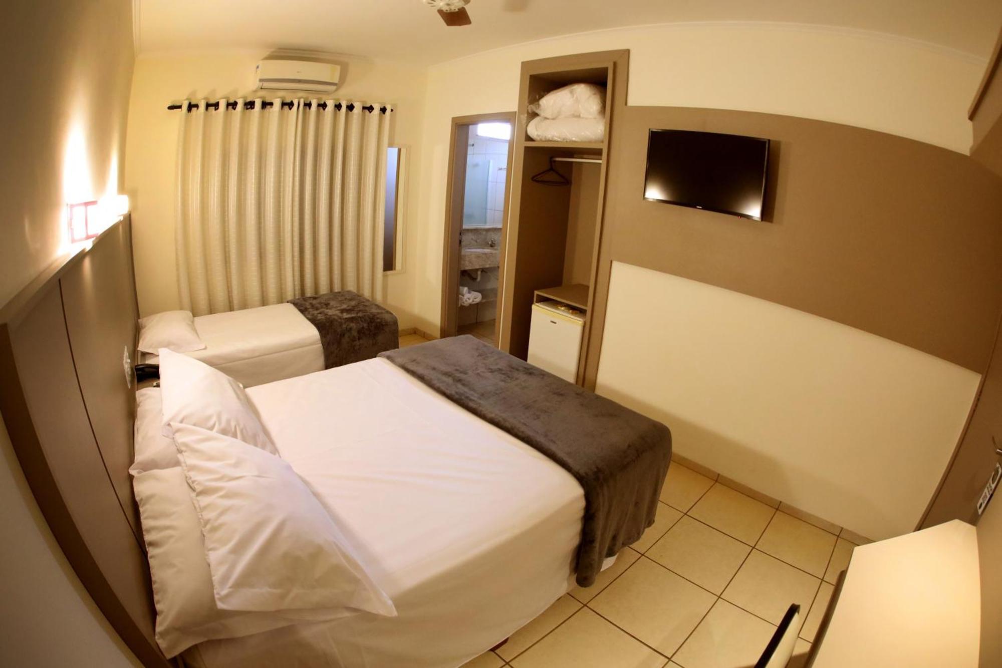 Hotel Roda D'Agua Andradina ห้อง รูปภาพ