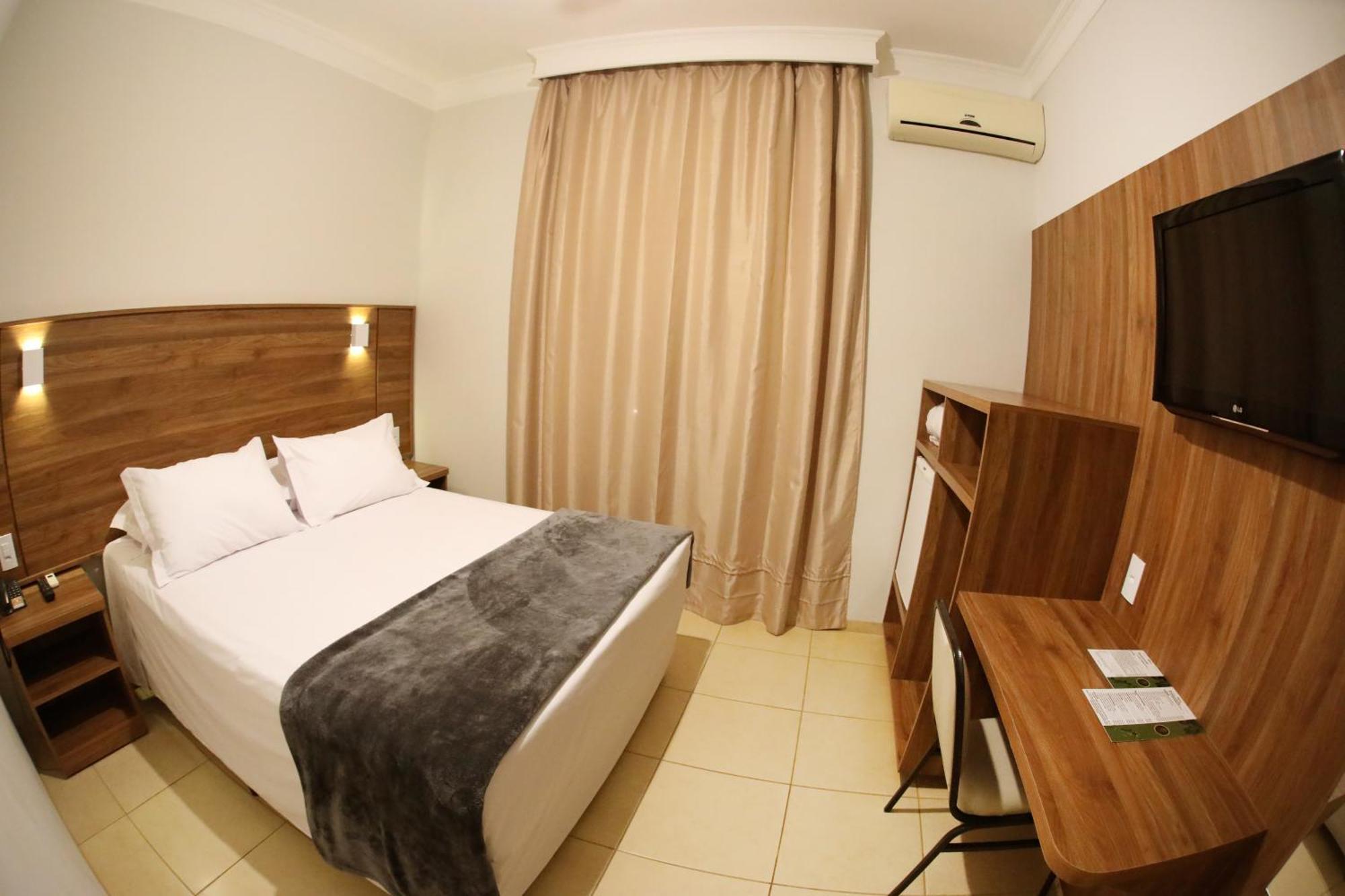 Hotel Roda D'Agua Andradina ห้อง รูปภาพ