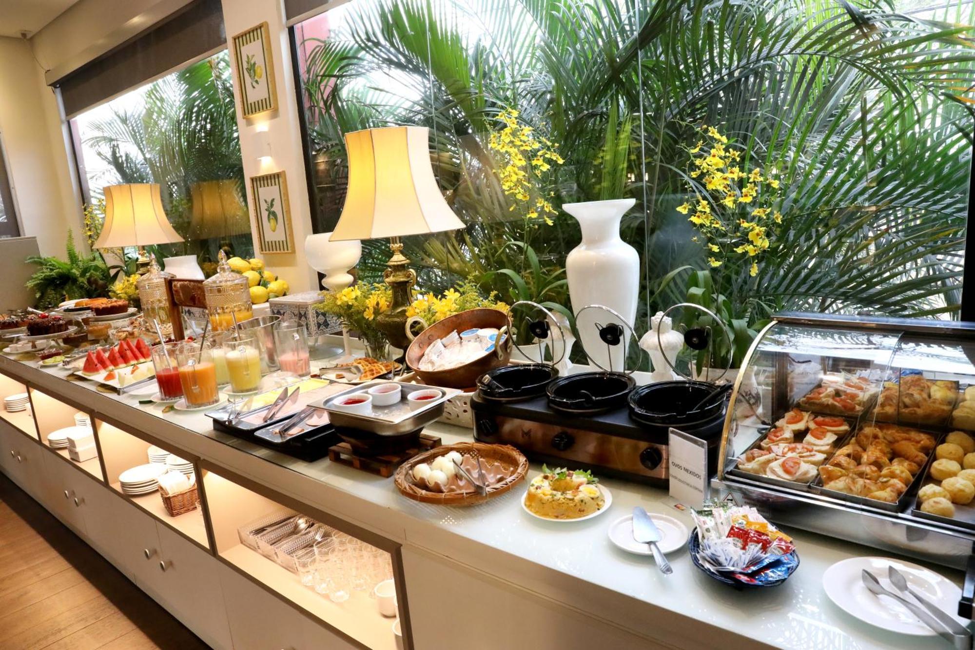 Hotel Roda D'Agua Andradina ภายนอก รูปภาพ