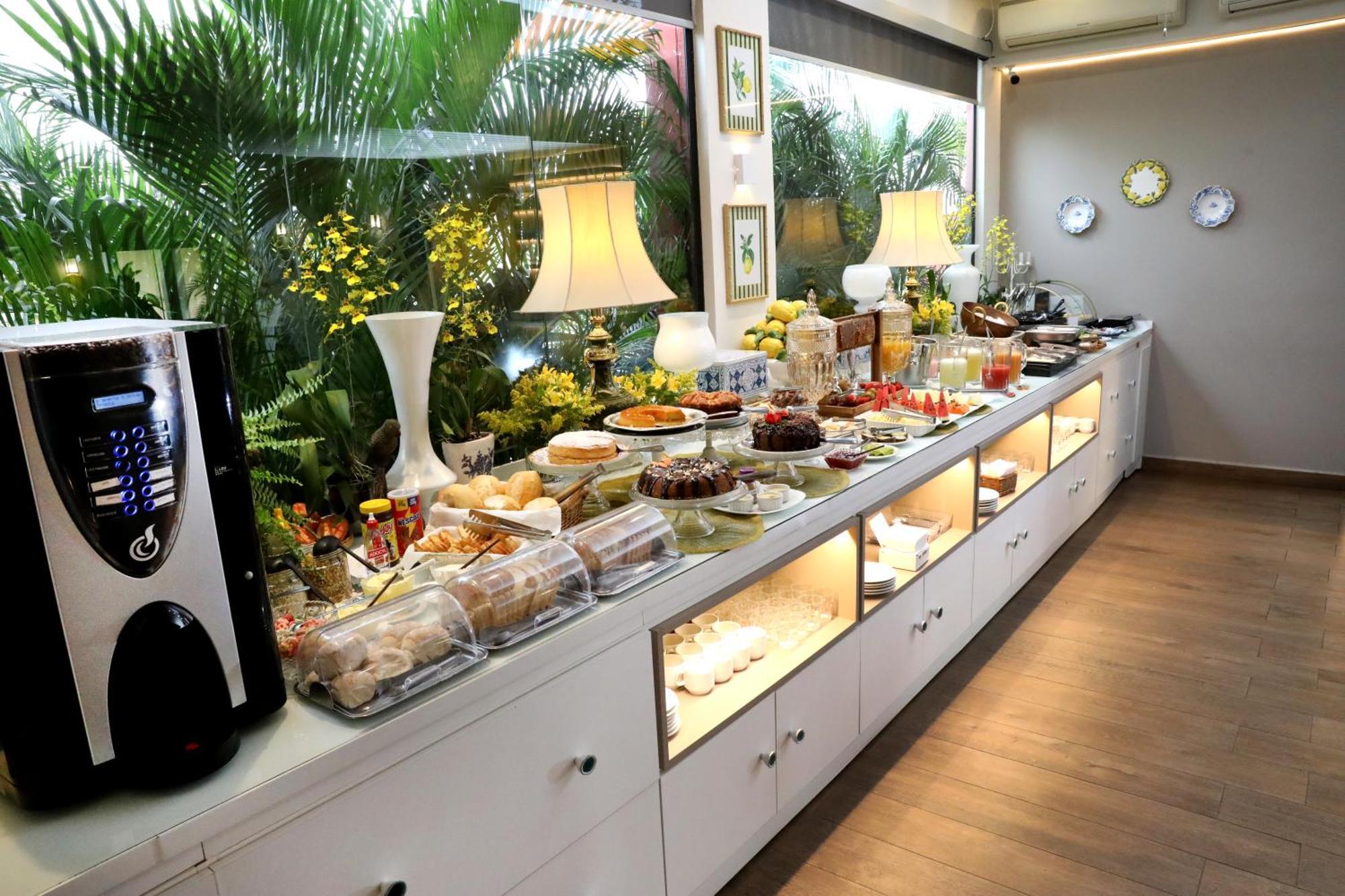Hotel Roda D'Agua Andradina ภายนอก รูปภาพ