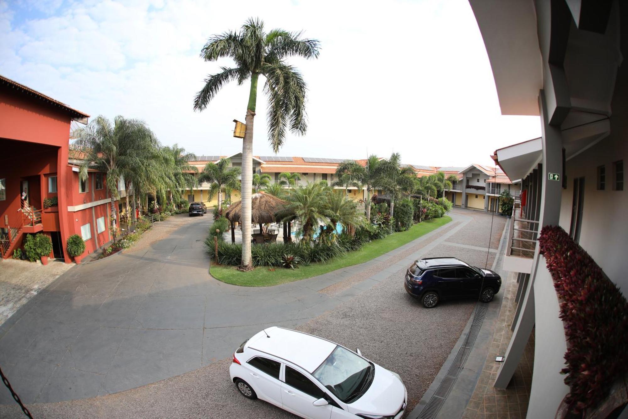 Hotel Roda D'Agua Andradina ภายนอก รูปภาพ