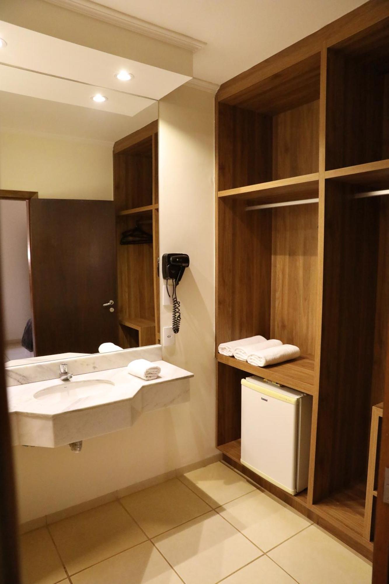 Hotel Roda D'Agua Andradina ห้อง รูปภาพ