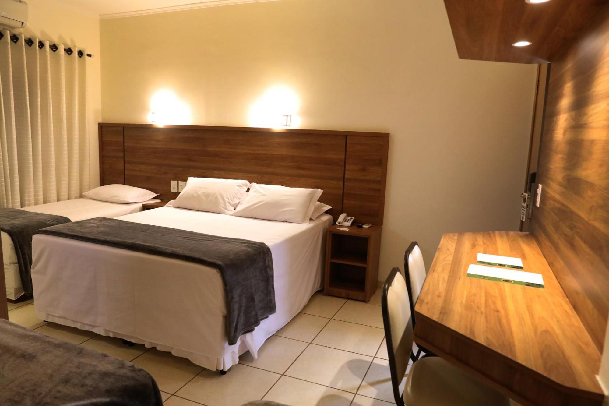 Hotel Roda D'Agua Andradina ห้อง รูปภาพ